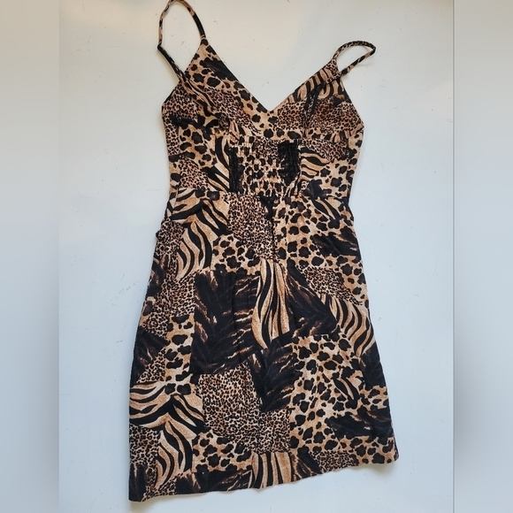 Urban Outfitters Imani Linen Blend Animal Print Tulip Mini Dress Size Size XS - Picture 1 of 10